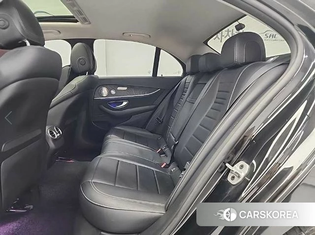 Mercedes-Benz E-Class W213 2020 Черный из Кореи, фото 3