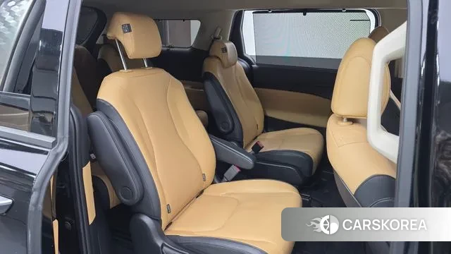 Kia Carnival 4th generation 2022 Черный из Кореи, фото 3