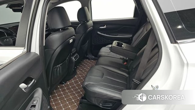 Hyundai The New Santa Fe 2022 Белый из Кореи, фото 3