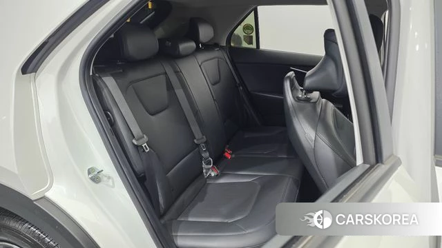 Kia Di Ol Nu Niro 2022 Белый из Кореи, фото 3