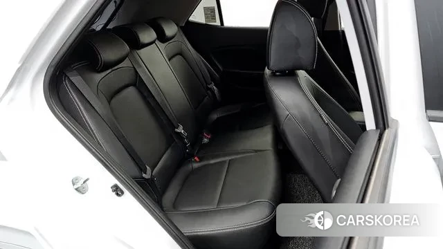 Hyundai Venue 2022 Белый из Кореи, фото 3