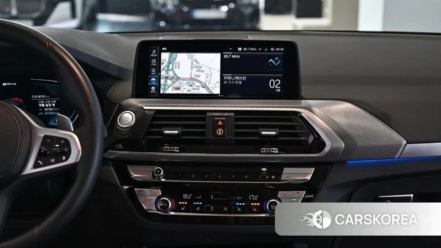 BMW X3 (G01) 2021 Белый из Кореи, фото 3