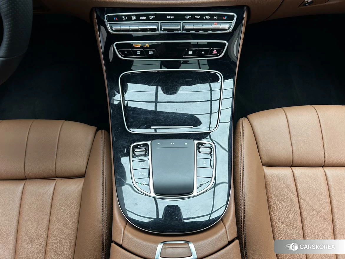 Mercedes-Benz E-class (imported) 2020 Черный из Китая, фото 3
