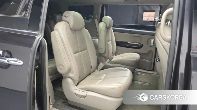 Kia The New Carnival 2018 Серый из Кореи, фото 3