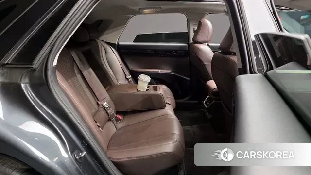 Hyundai Grandeur Hybrid (GN7) 2023 Серый из Кореи, фото 3