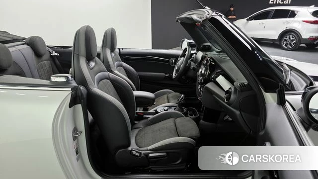 Mini Cooper S Convertible 2024 Белый из Кореи, фото 3