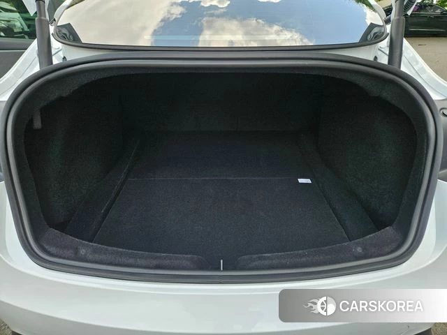 Tesla Model 3 2025 Белый из Кореи, фото 3