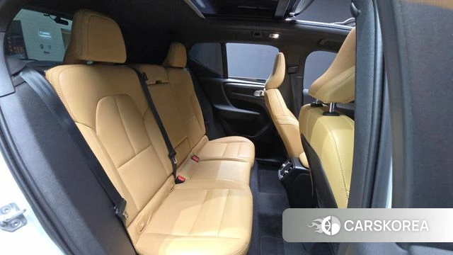 Volvo XC40 2021 Белый из Кореи, фото 3
