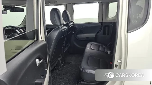 Kia The New Kia Ray 2023 Жемчужный цвет из Кореи, фото 3