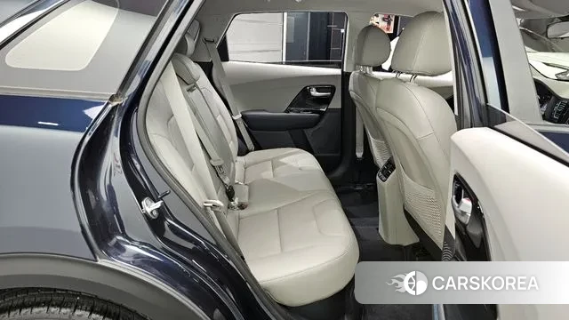 Kia Niro 2018 Синий из Кореи, фото 3