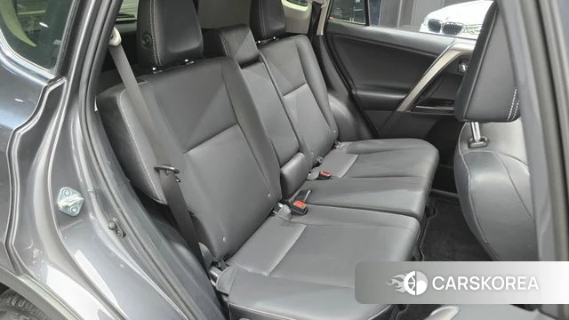 Toyota RAV4 2018 Серый из Кореи, фото 3