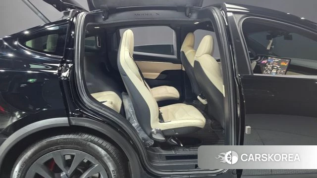 Tesla Model X 2023 Черный из Кореи, фото 3
