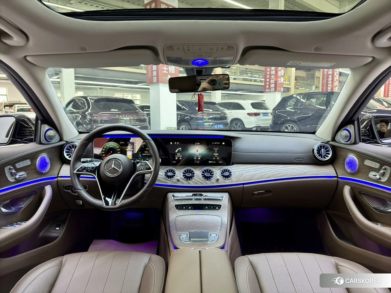 Mercedes-Benz E-Class 2023 Черный из Китая, фото 3