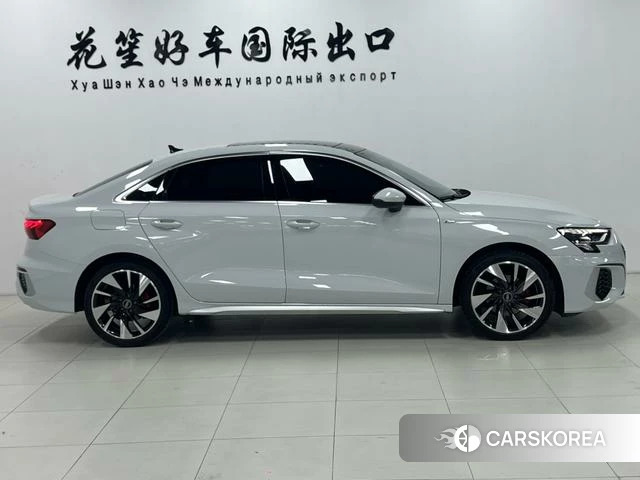 Audi A3 2023 Белый из Китая, фото 3