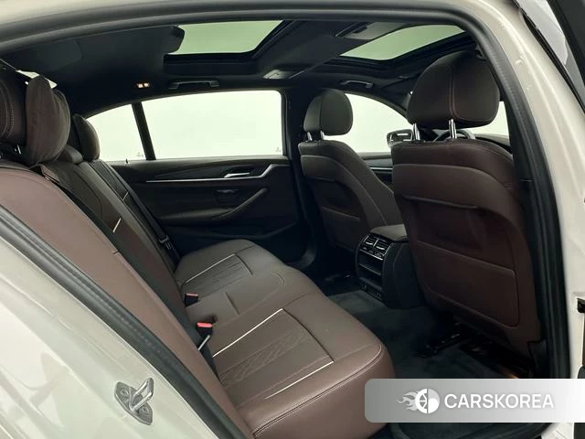 BMW 5 series id 4207087 из Китая 3