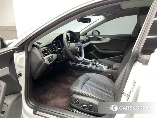 Audi A5 2021 Белый из Китая, фото 3