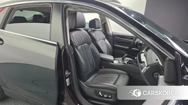 BMW 6 Series GT (G32) 2020 Черный из Кореи, фото 3