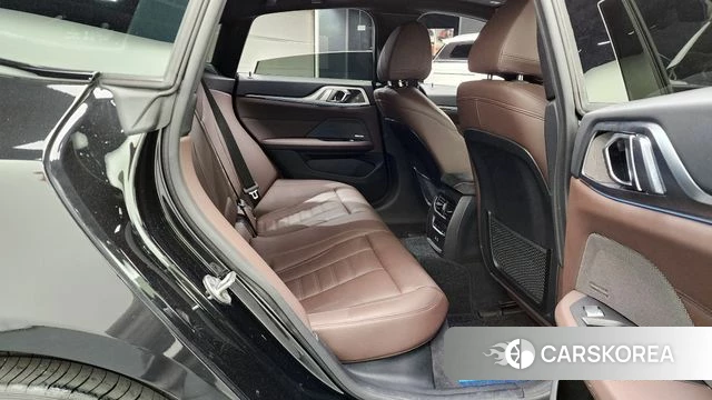 BMW i4 2023 Черный из Кореи, фото 3