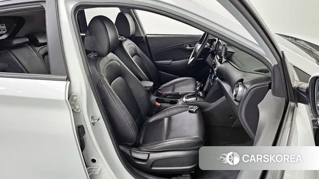 Hyundai Kona 2018 Белый из Кореи, фото 3