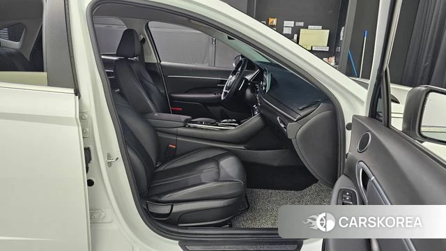 Hyundai Sonata (DN8) 2019 Белый из Кореи, фото 3