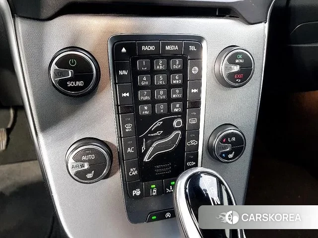 Volvo V40 Cross-Country 2019 Серый из Кореи, фото 3