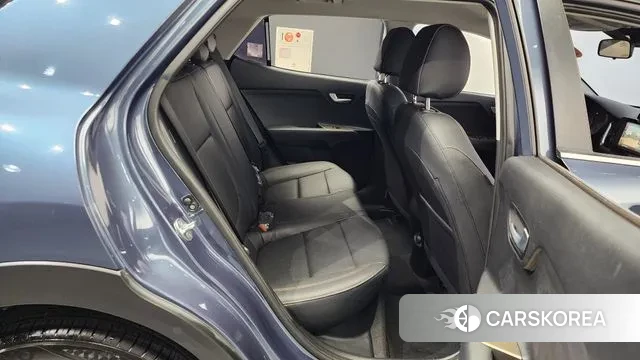 Kia Stonic 2018 Синий из Кореи, фото 3