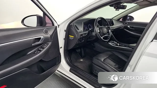 Hyundai Sonata (DN8) 2019 Белый из Кореи, фото 3