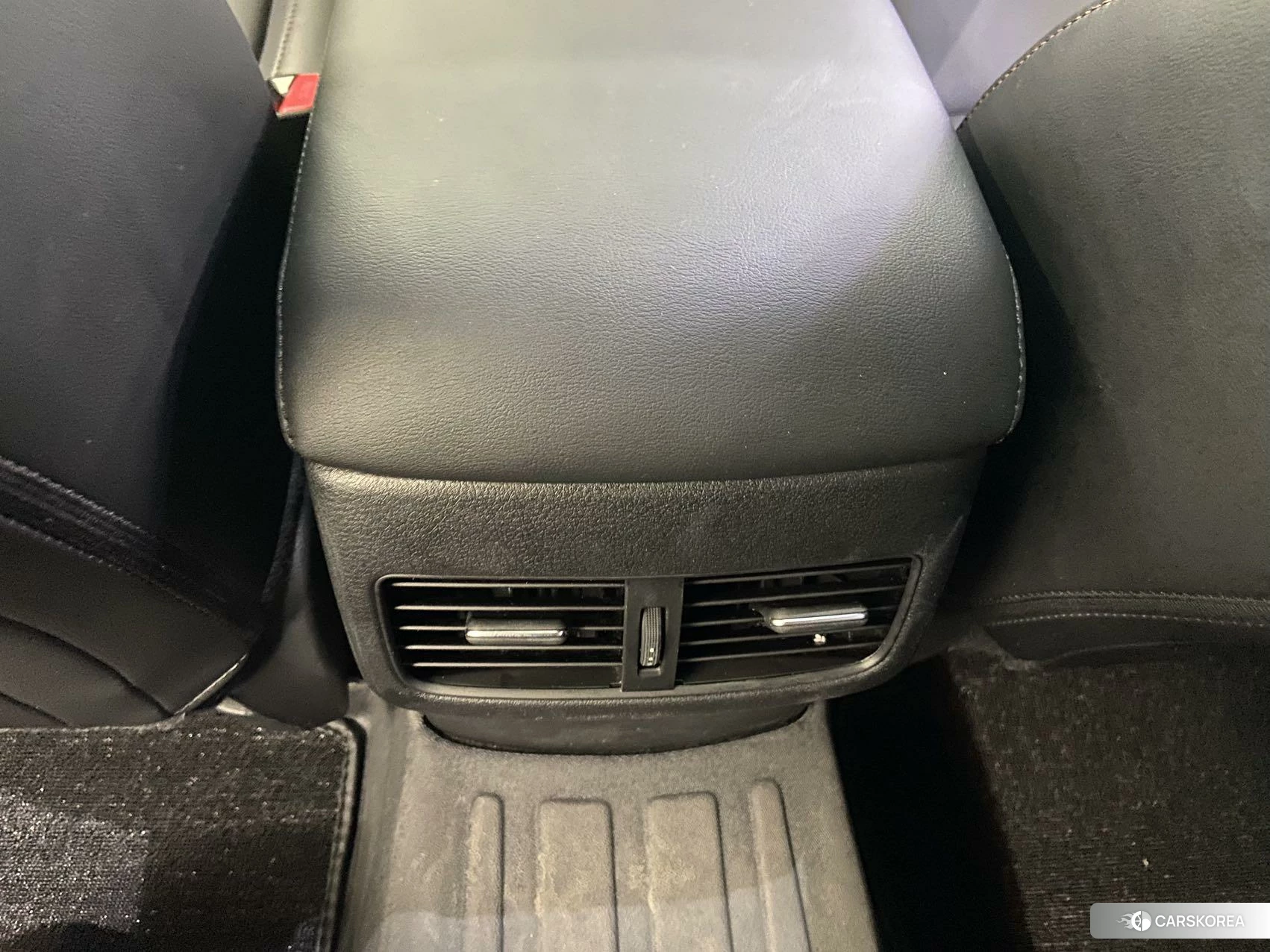 Mazda 3 Angkesaila 2022 Красный из Китая, фото 3