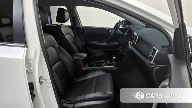 Kia Sportage 4th Generation 2018 Белый из Кореи, фото 3