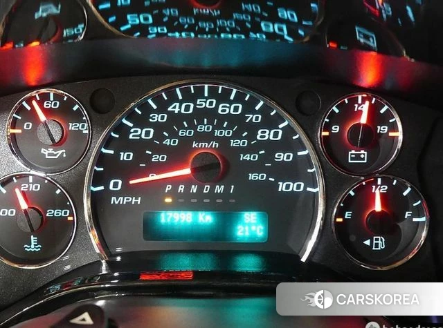 GMC Savana 2022 Белый из Кореи, фото 3