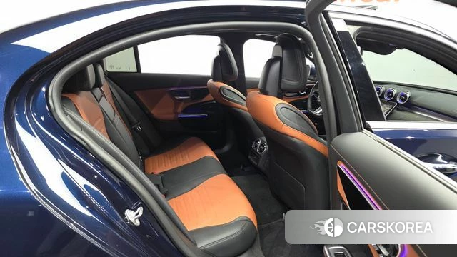 Mercedes-Benz C-Class W206 2023 Синий из Кореи, фото 3