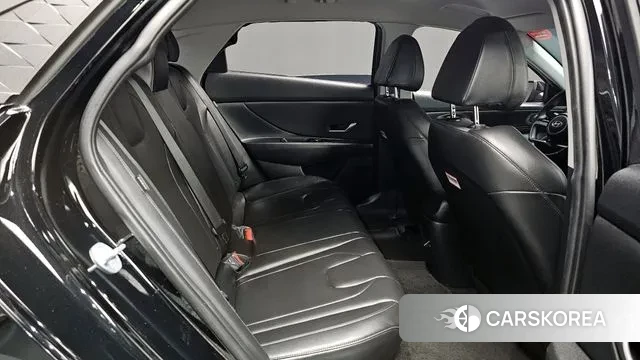 Hyundai The New Avante (CN7) 2023 Черный из Кореи, фото 3