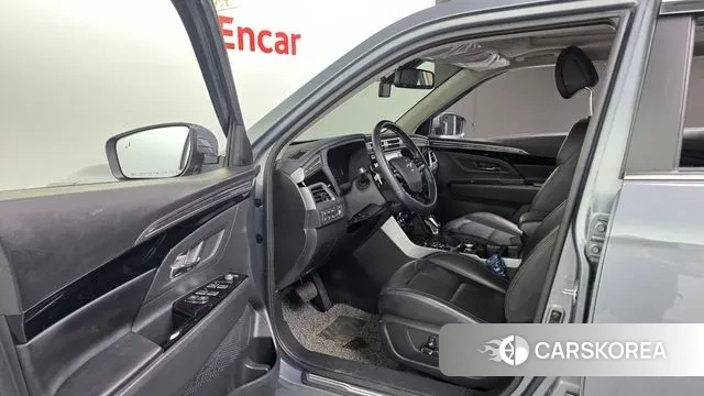 Ssangyong Beautiful Korando 2022 Серый из Кореи, фото 3
