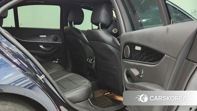 Mercedes-Benz E-Class W213 2022 Синий из Кореи, фото 3
