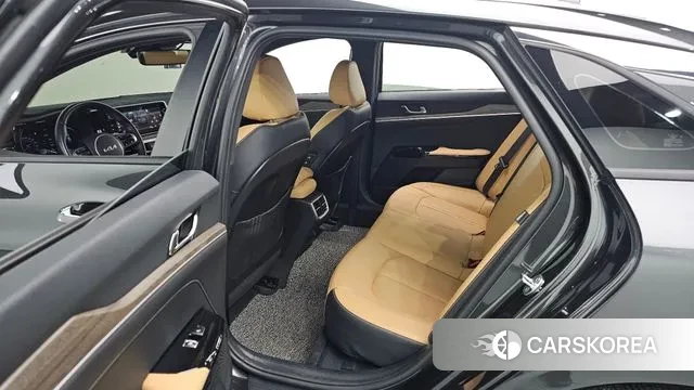 Kia K5 3rd generation 2021 Серый из Кореи, фото 3