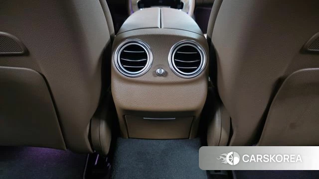 Mercedes-Benz E-Class W213 2022 Белый из Кореи, фото 3