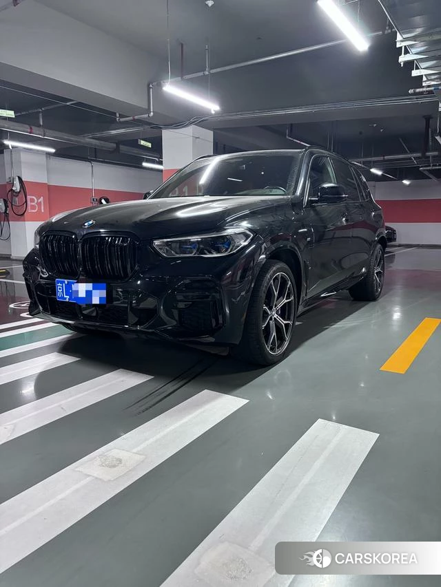 BMW X5 2023 Черный из Китая, фото 3