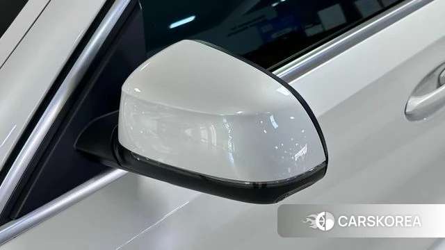 BMW X6 (G06) 2023 Белый из Кореи, фото 3