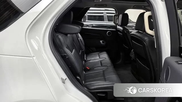 Land Rover Discovery 5 2018 Белый из Кореи, фото 3