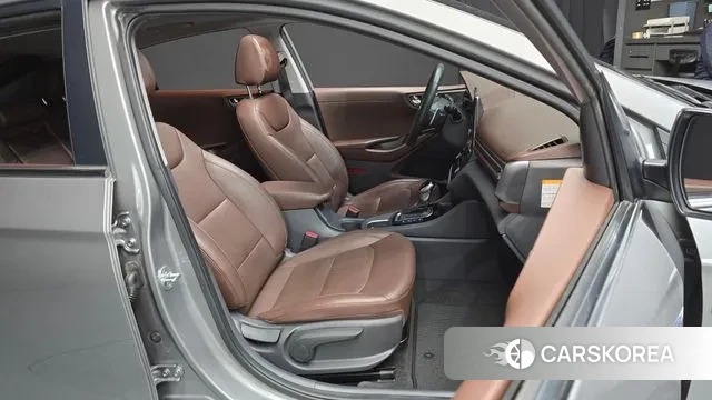 Hyundai The New Ionic Hybrid 2020 Серый из Кореи, фото 3