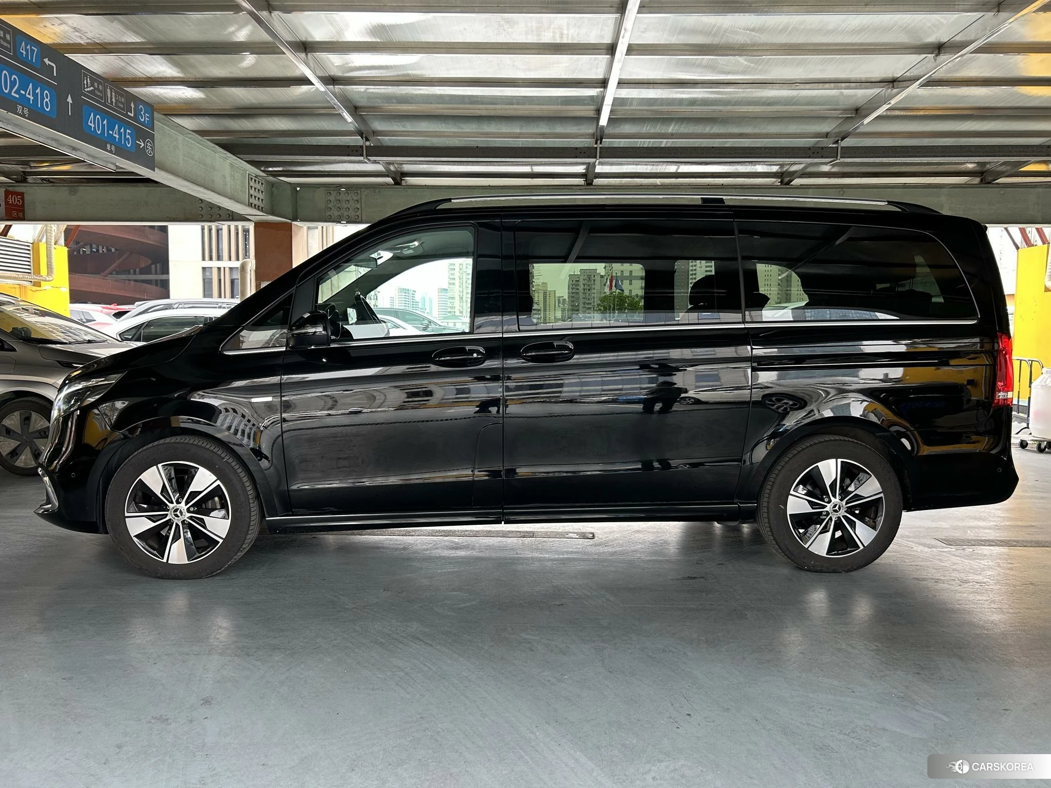 Mercedes-Benz V-class 2022 Черный из Китая, фото 3
