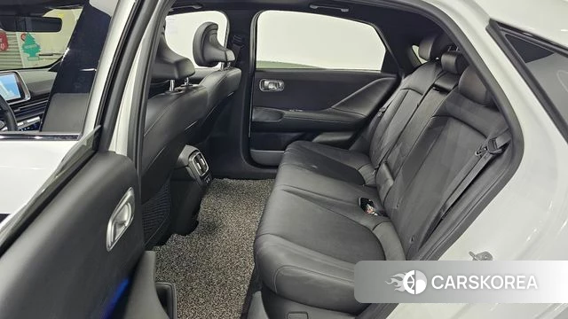 Hyundai Ionic 6 2024 Белый из Кореи, фото 3