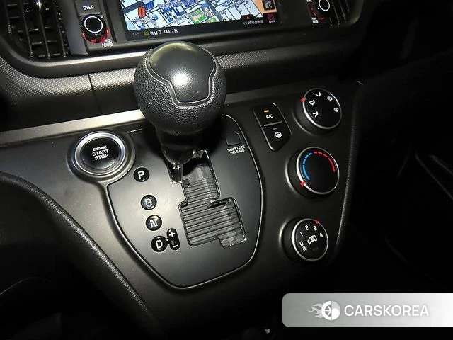 Kia The New Kia Ray 2023 Белый из Кореи, фото 3