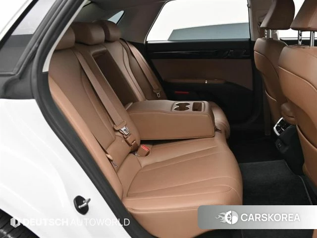 Hyundai Grandeur Hybrid (GN7) 2023 Белый из Кореи, фото 3