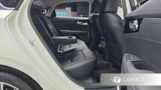 Kia Come New K3 2021 Белый из Кореи, фото 3