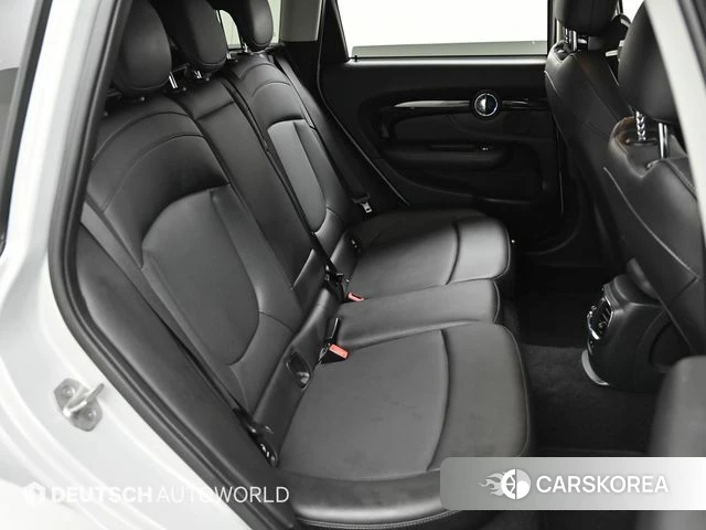 Mini Cooper Clubman 2022 Серебряный из Кореи, фото 3