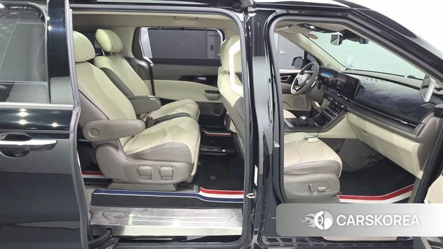 Kia Carnival 4th generation 2020 Черный из Кореи, фото 3