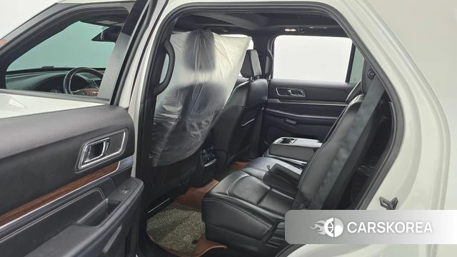 Ford Explorer 2018 Белый из Кореи, фото 3