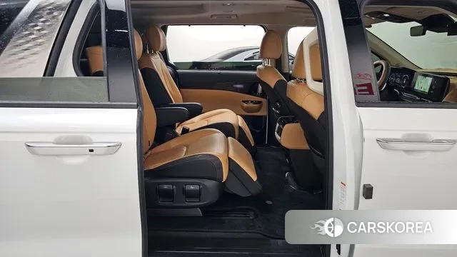 Kia Carnival 4th generation 2023 Белый из Кореи, фото 3