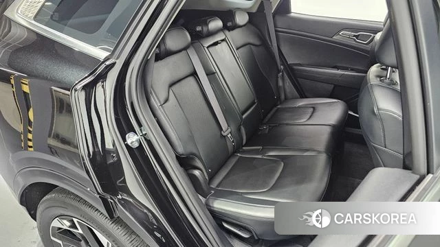 Kia Sportage 5th Generation 2022 Черный из Кореи, фото 3